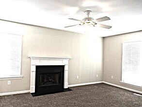 10 Teakwood Cove in Simpsonville, SC - Building Photo - Building Photo