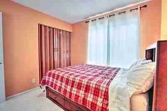 218 Cerro Dr in Daly City, CA - Building Photo - Building Photo