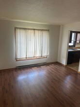 Immaculate Updated 2 Bedroom in Rockford, IL - Building Photo - Building Photo