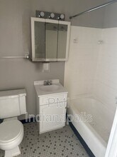 5824 E Washington St in Indianapolis, IN - Building Photo - Building Photo