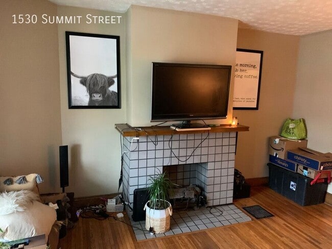 1530 Summit St in Columbus, OH - Building Photo - Building Photo