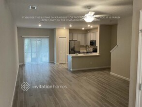 13219 Shore Grass Dr in Jacksonville, FL - Building Photo - Building Photo