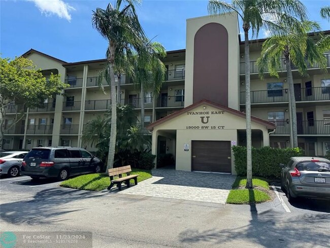 13000 SW 15th Ct in Pembroke Pines, FL - Building Photo - Building Photo