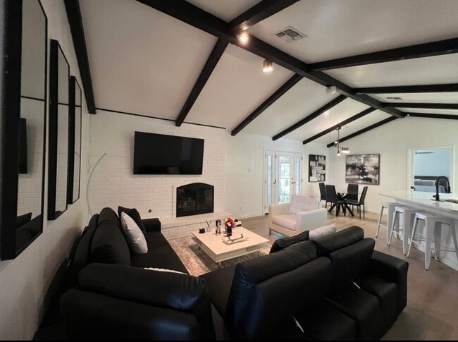 property at 4422 Meredith Woods St