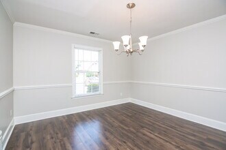 8159 Creekside Cir N in Memphis, TN - Building Photo - Building Photo