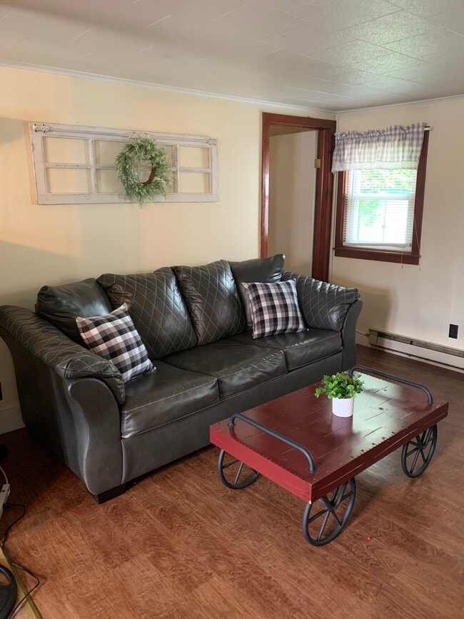 24 Standish St, Unit 25-26 College Housing