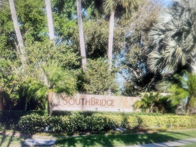 730 NW 106th Terrace in Pembroke Pines, FL - Building Photo - Building Photo