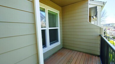 2763 SE Irwin Ct in Hillsboro, OR - Building Photo - Building Photo