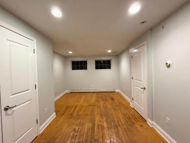 property at 1000 E 35th St
