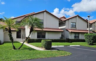 633 Deer Crk Lk Pt S Ln in Deerfield Beach, FL - Building Photo