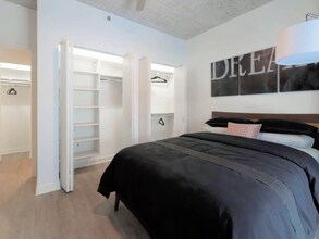 423 E Ohio St in Chicago, IL - Building Photo - Building Photo