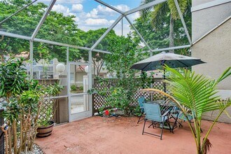 10935 Neptune Dr in Hollywood, FL - Building Photo - Building Photo