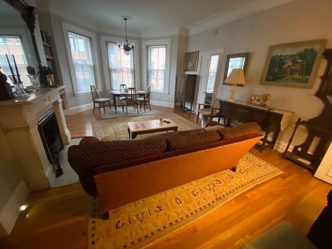 150 Commonwealth Ave in Boston, MA - Building Photo - Building Photo