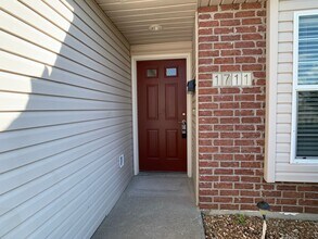 1711 Jo Ann Dr in Raymore, MO - Building Photo - Building Photo