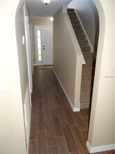 4654 Ashburn Square Dr in Tampa, FL - Building Photo - Building Photo