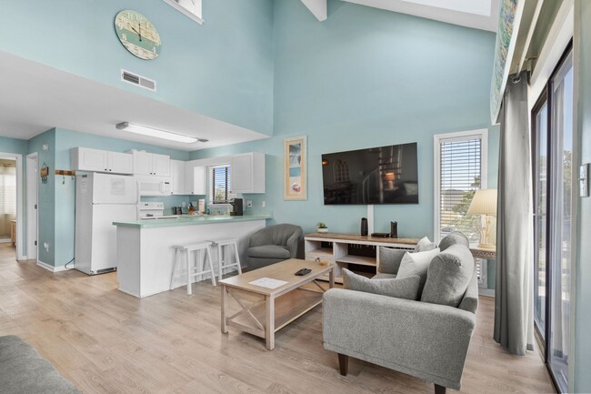 property at 1850 Colony Dr