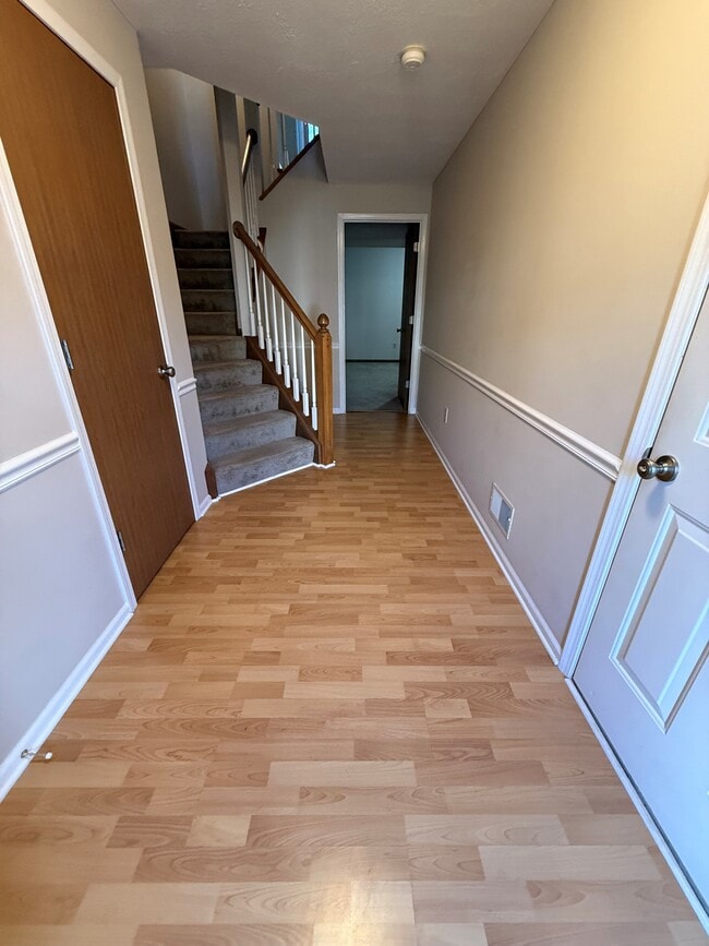 104 Hillvue Dr in Seven Fields, PA - Building Photo - Building Photo