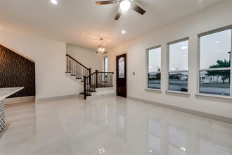 6091 Rivendell Dr in Frisco, TX - Building Photo - Building Photo