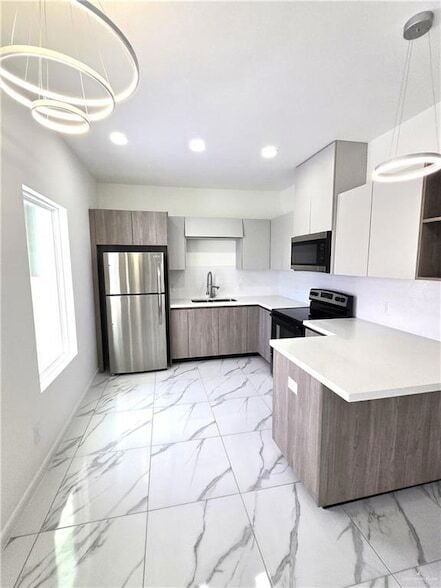 3201 Magdalena St, Unit 8 in Mission, TX - Building Photo - Building Photo