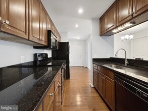 4108 Monument Ct in Fairfax, VA - Building Photo - Building Photo