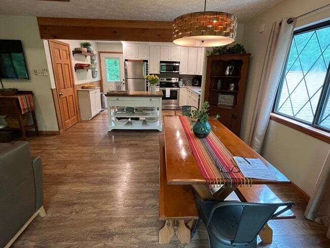 161 Piney Woods Dr in Jim Thorpe, PA - Building Photo - Building Photo