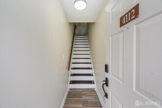 4112 Birchwood Ct in North Brunswick, NJ - Building Photo - Building Photo