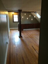 38 Kenyon St in Hartford, CT - Building Photo - Building Photo