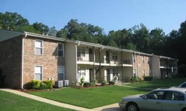 380 Regal St in Winfield, AL - Building Photo - Building Photo