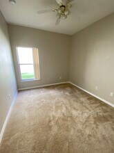 2731 Lakemoor Dr in Orlando, FL - Building Photo - Building Photo
