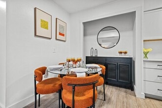 Park On Canal Apartments - Clinton Twp, MI in Clinton Township, MI - Foto de edificio - Building Photo