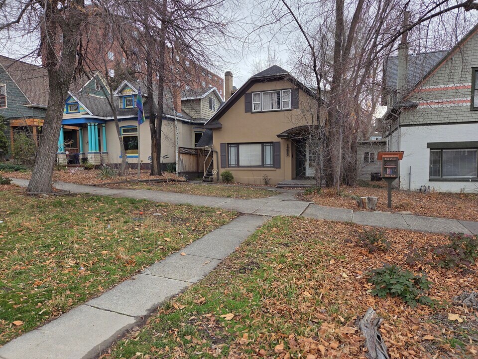 1250 E 100 S in Salt Lake City, UT - Building Photo