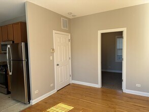 1845 N Honore St in Chicago, IL - Foto de edificio - Building Photo