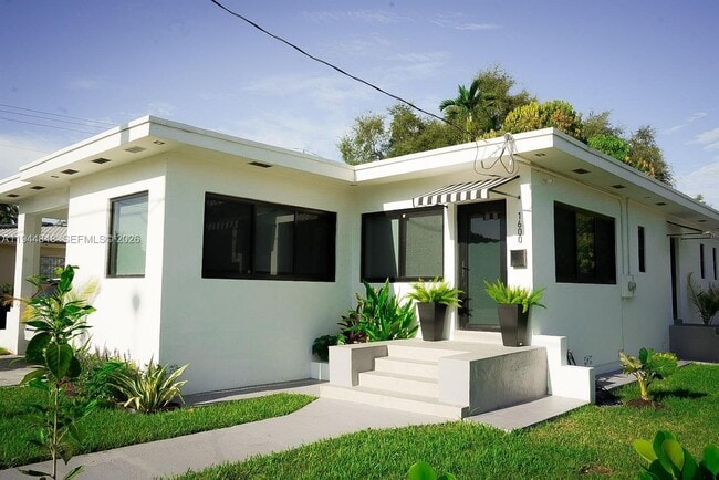 property at 1600 SW 17th Ave