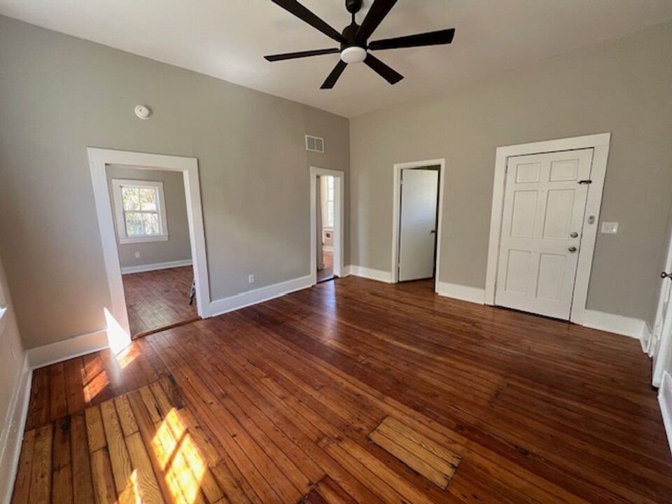 30 Chapel St in Charleston, SC - Building Photo