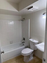 4701 Capri Pl in Orlando, FL - Building Photo - Building Photo