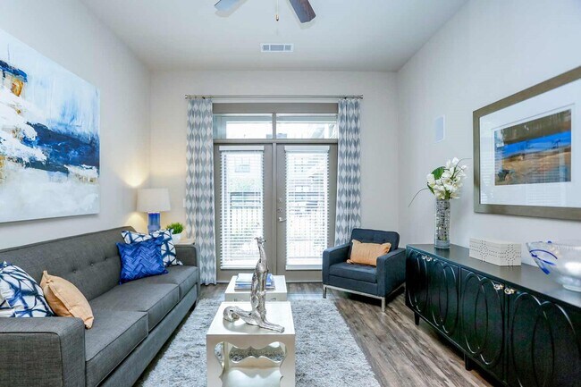 property at 2033 S Gessner Rd