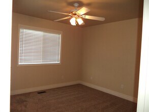 659 N Tidwell Way in Meridian, ID - Building Photo - Building Photo