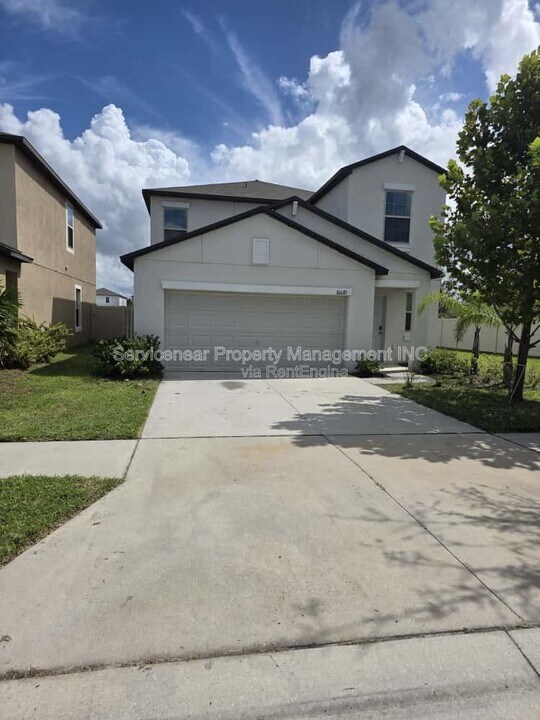16670 Kingman Reef St in Wimauma, FL - Building Photo