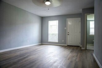 12202 Ormandy St in Houston, TX - Building Photo - Building Photo