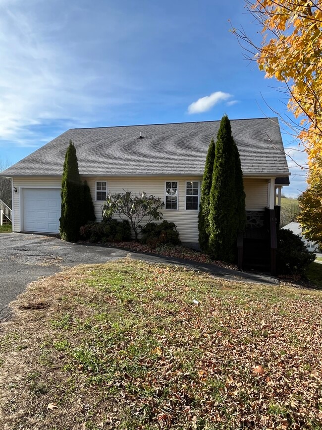 1511 Cypress View Ct