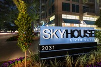 SkyHouse River Oaks Apartments photo'