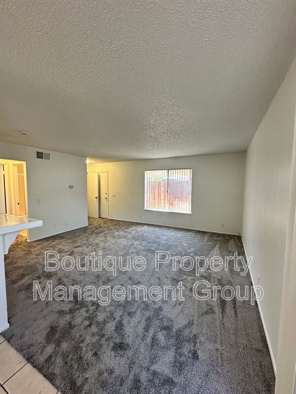 2699 N Canal St in Orange, CA - Building Photo - Building Photo
