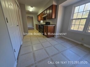 1738 Hays Mill Rd in Carrollton, GA - Building Photo - Building Photo