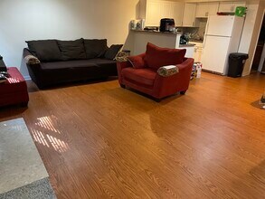 301 Kingscote Ln in Glen Allen, VA - Building Photo - Building Photo