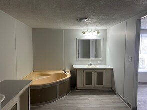 150 James Way in Dandridge, TN - Building Photo - Building Photo