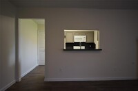 7407 Cortes Dr photo'