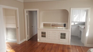 337 E 49th St, Unit 337 in Los Angeles, CA - Building Photo - Building Photo