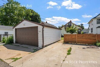 1423 Thomas Ave W in St. Paul, MN - Building Photo - Building Photo
