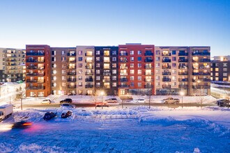 Le DIX65 in Boisbriand, QC - Building Photo - Building Photo