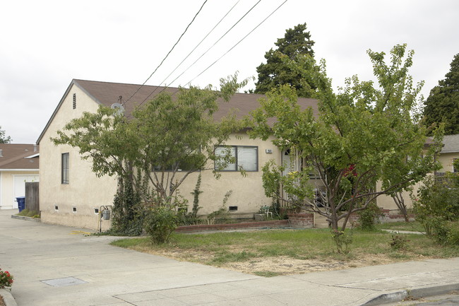 2641 W Avenue 133rd in Oakland, CA - Building Photo - Building Photo